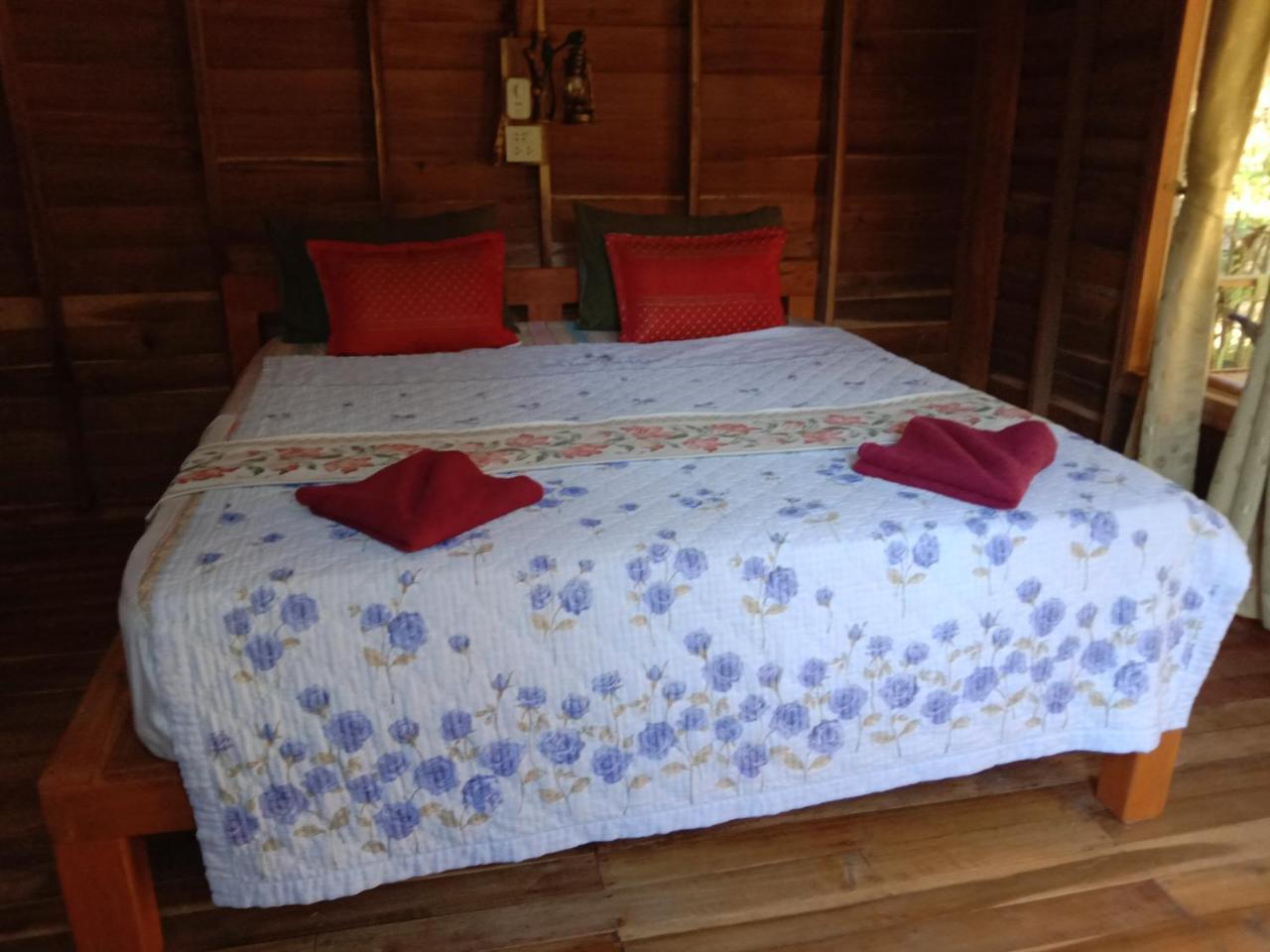 Mada Lanta Mai Keaw Hotel Koh Lanta Luaran gambar